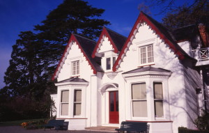 Broadgreen House Nelson_historic double storey cob building